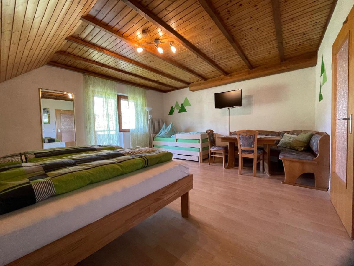 Pension Altvogtshof ไอเซนบาค ภายนอก รูปภาพ